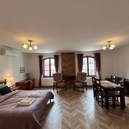 Apartament Stary Rynek 41 Poznan Exterior photo